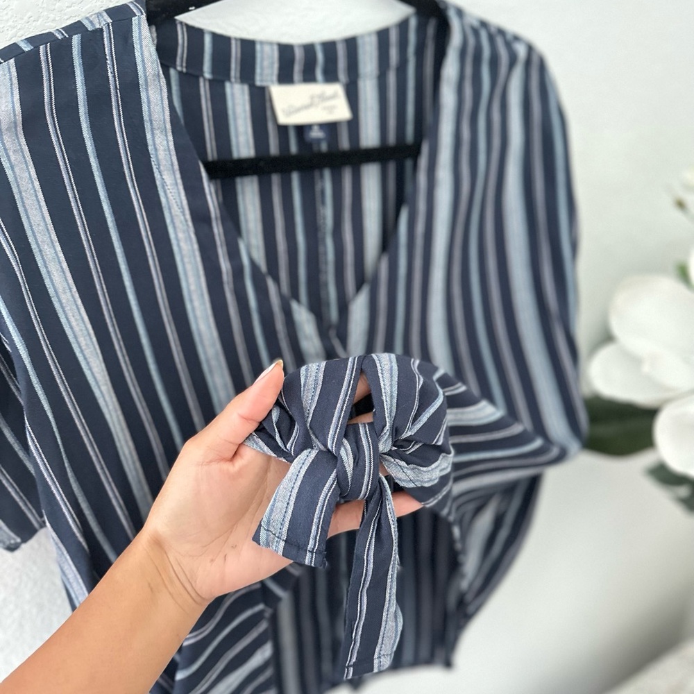 Universal Thread button down with knot - Picture 4 of 5